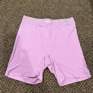 Skims soft lounge boxer shorts